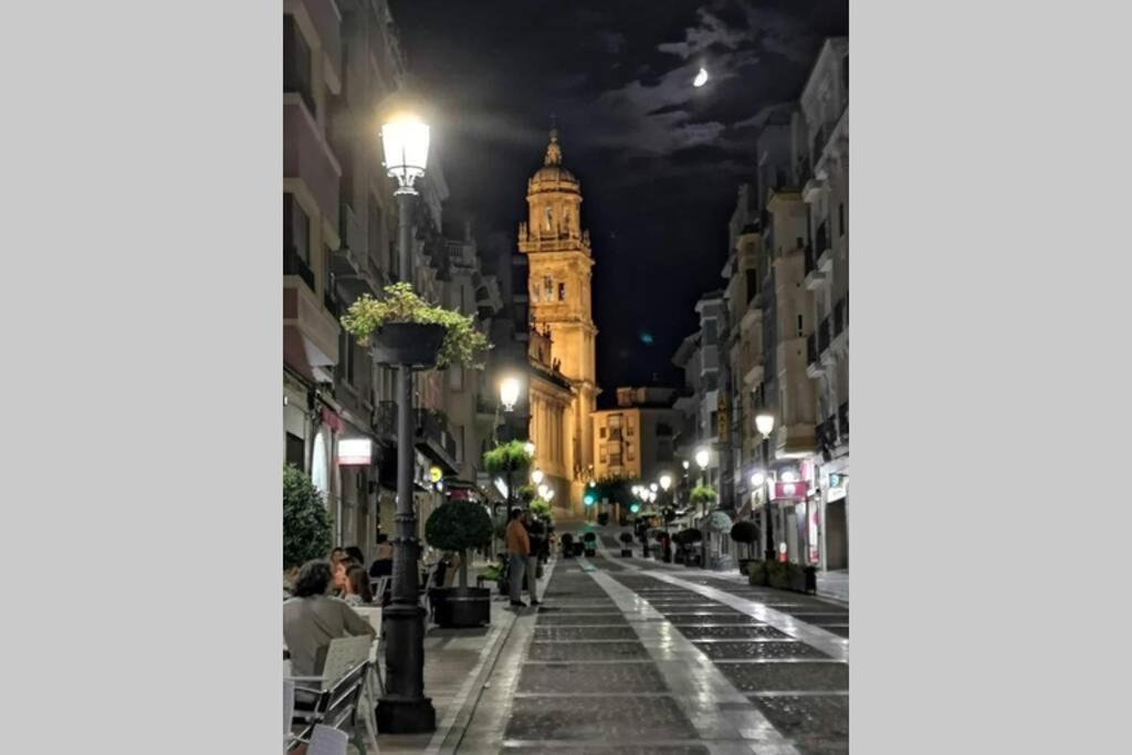 Atico Singular En El Centro Historico. Apartment Jaen Luaran gambar