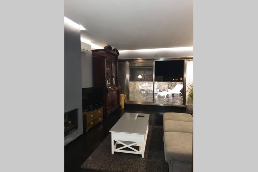 Atico Singular En El Centro Historico. Apartment Jaen Luaran gambar