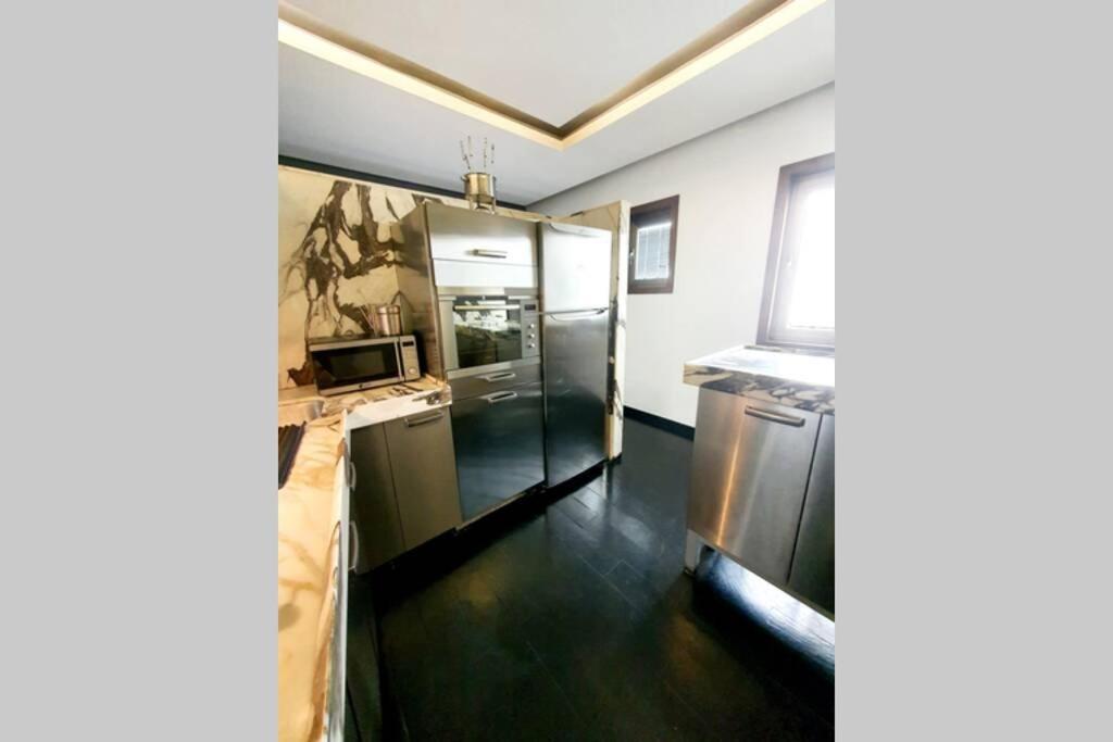 Atico Singular En El Centro Historico. Apartment Jaen Luaran gambar